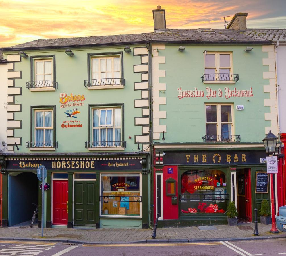 Behan'S Horseshoe Bar & Restaurant Listowel Exterior photo
